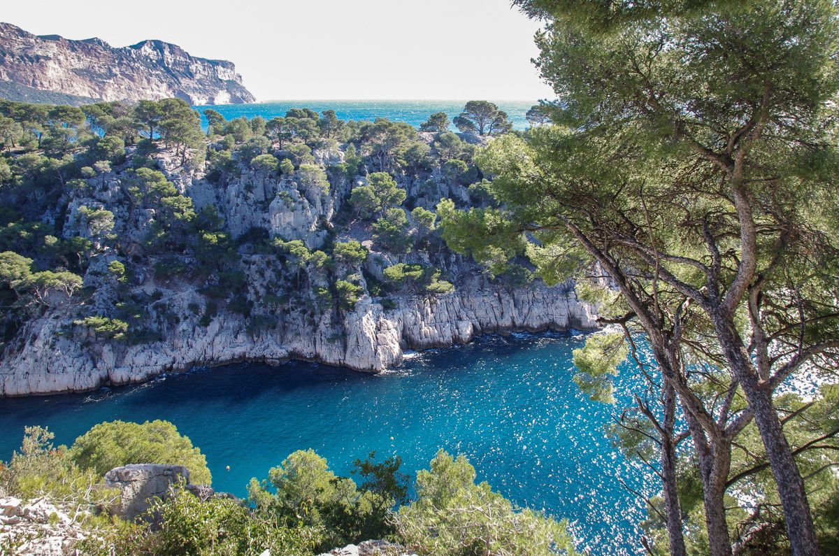 Eau bleue turquoise des Calanques de Marseille