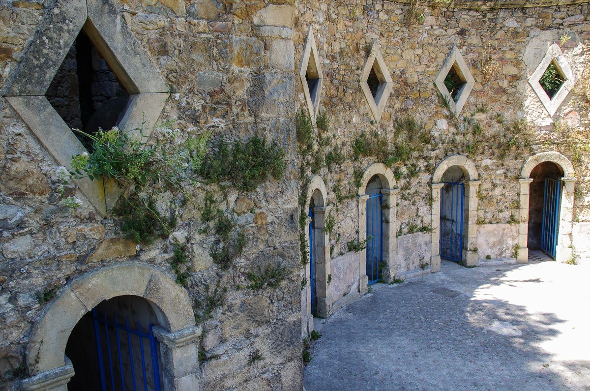 Les anciennes thermes de Rennes les bains