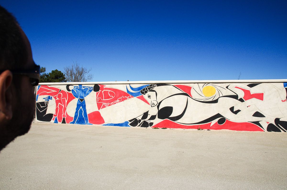 Fresque Taureaux Picasso au Boucanet au Grau du Roi