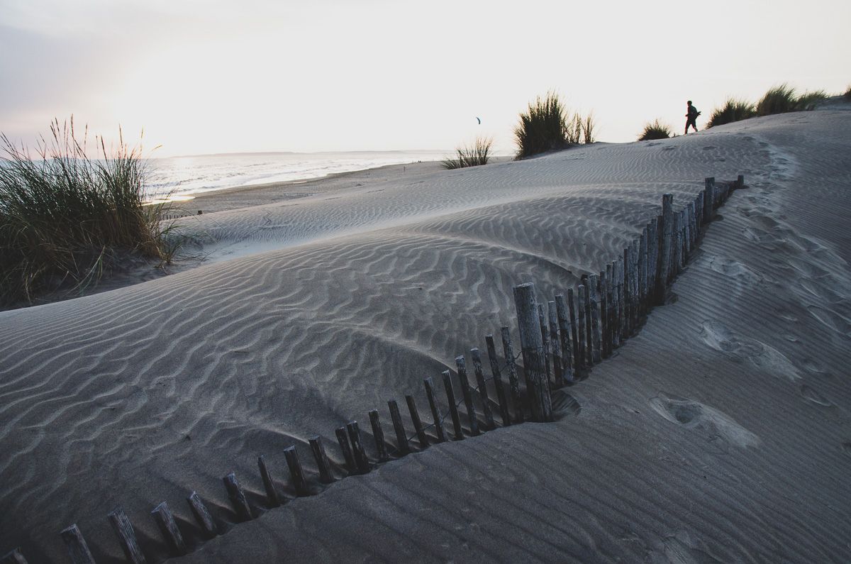 Dunes de l'Espiguette au Grau du Roi au coucher de soleil