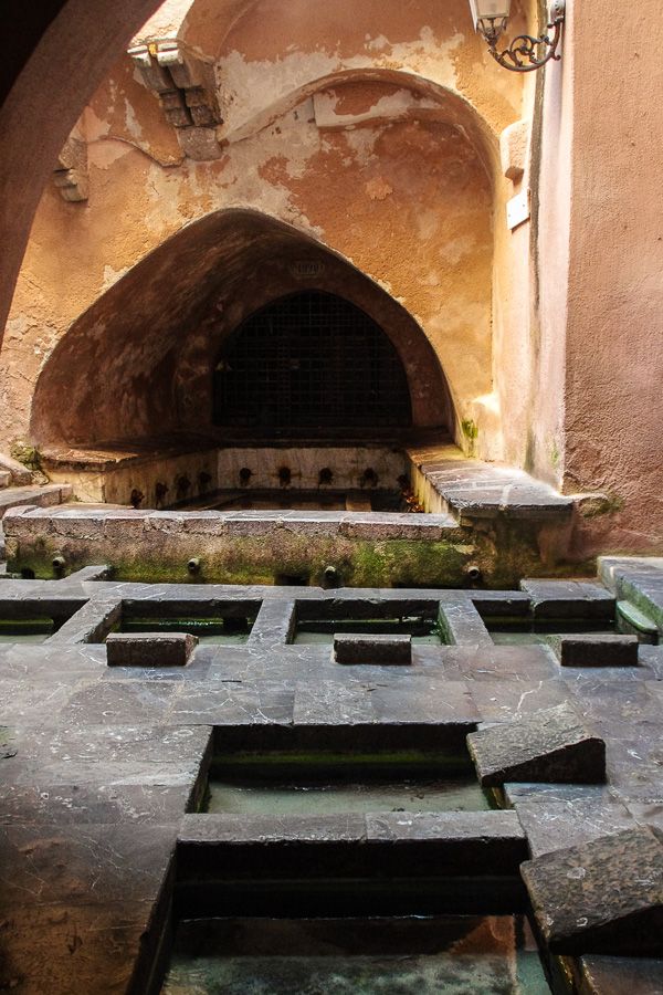 Lavoir à Cefalu en Sicile